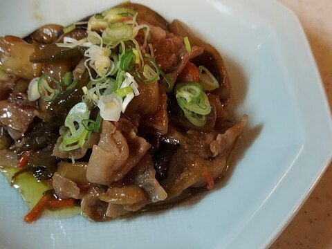 茄子と豚バラ肉のバタポン炒め